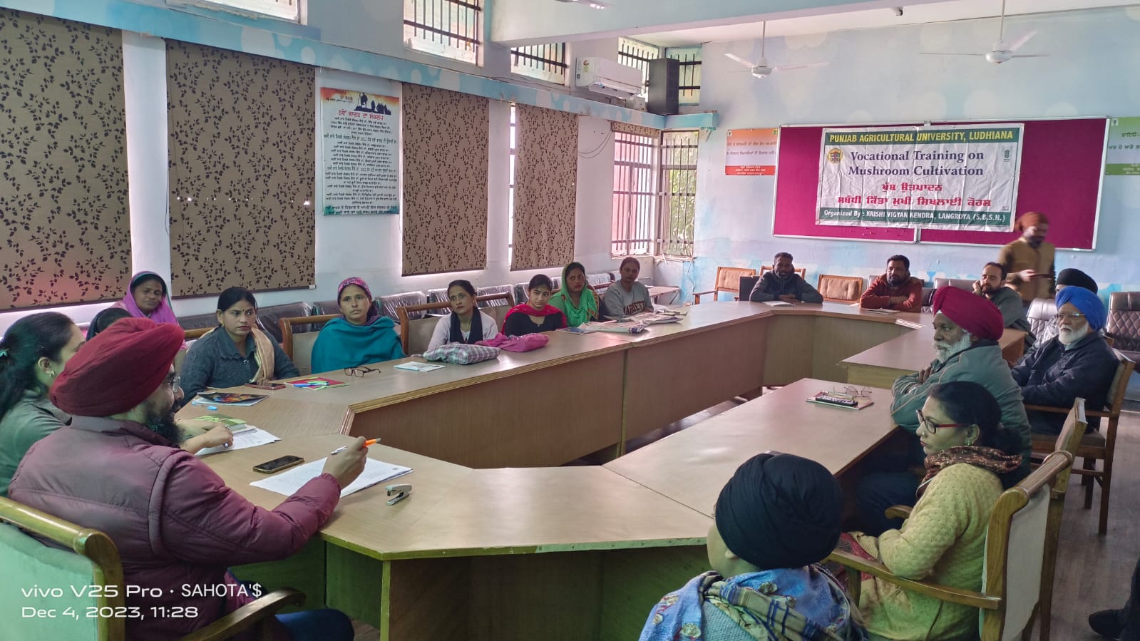 Krishi Vigyan Kendra conducted a training course on cultivation and processing of mushrooms